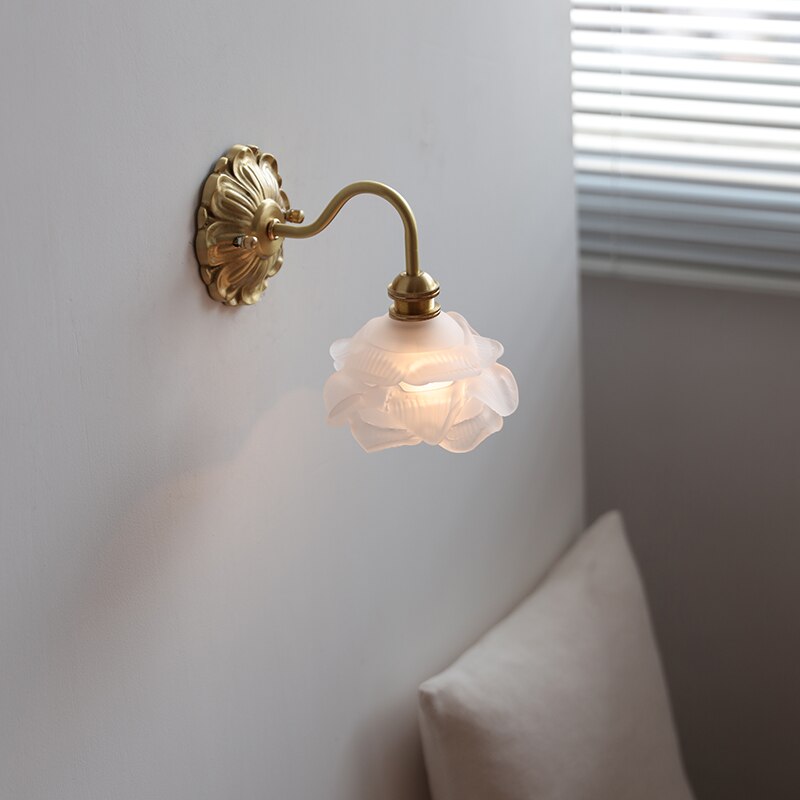 Vintage Classic Frosted Glass Led Wall Light
